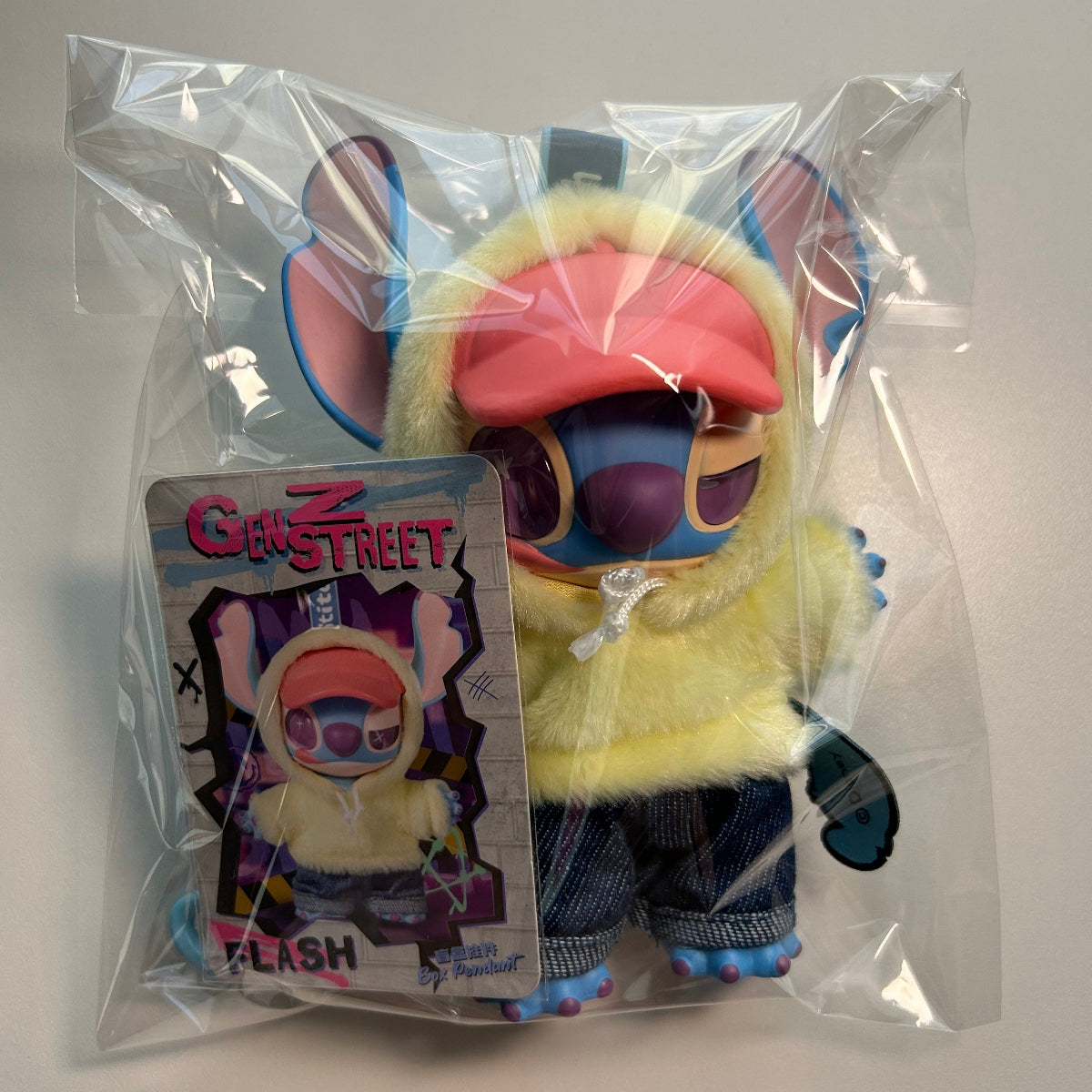[PRE-OWNED] Stitch Gen Z Street Plush Keychain Blind Box (Flash)